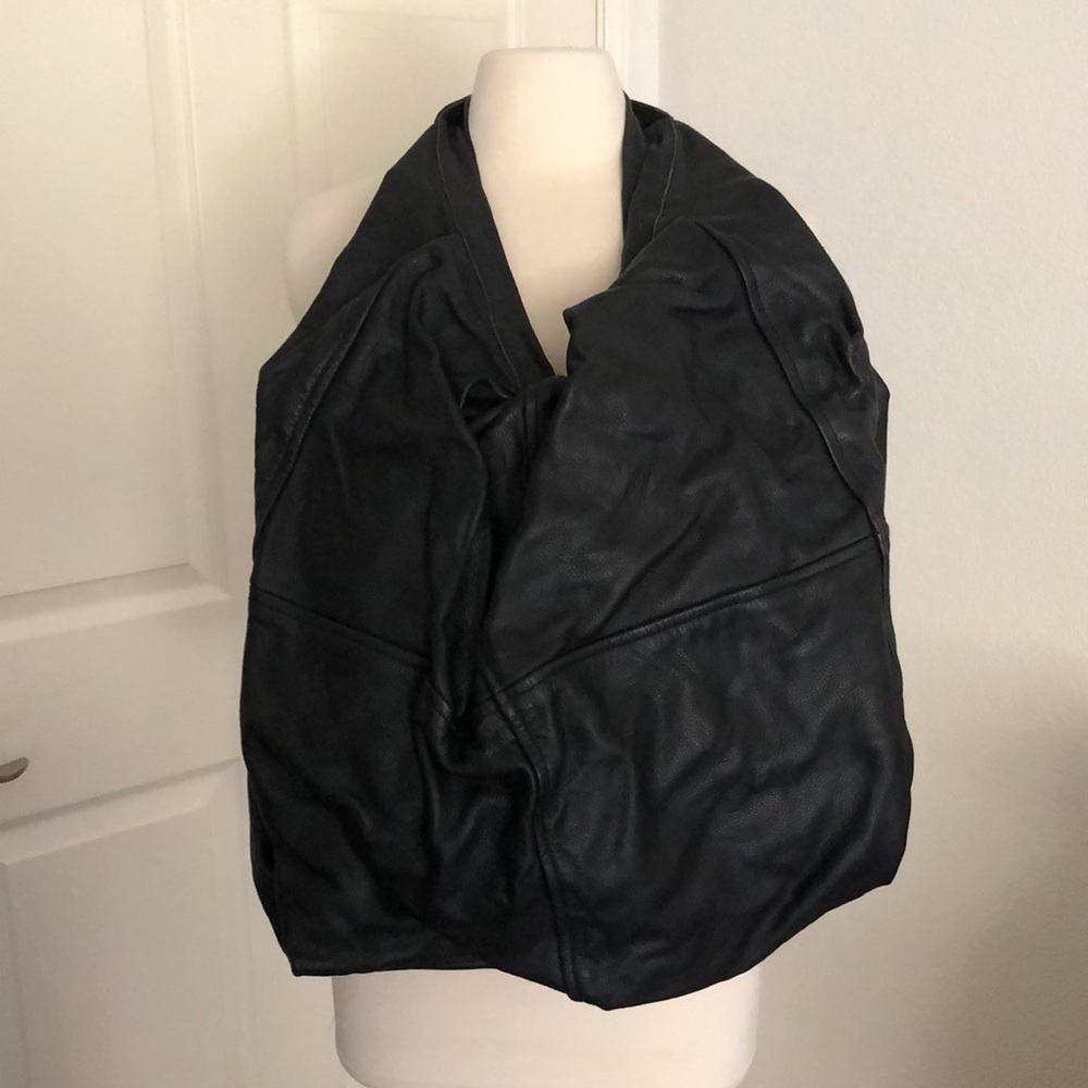 Customize made genuine lather travel bag